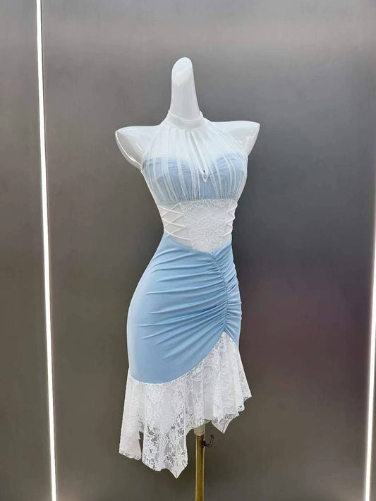 3D Lace Dress with Exquisite Details and Sophisticated Tones