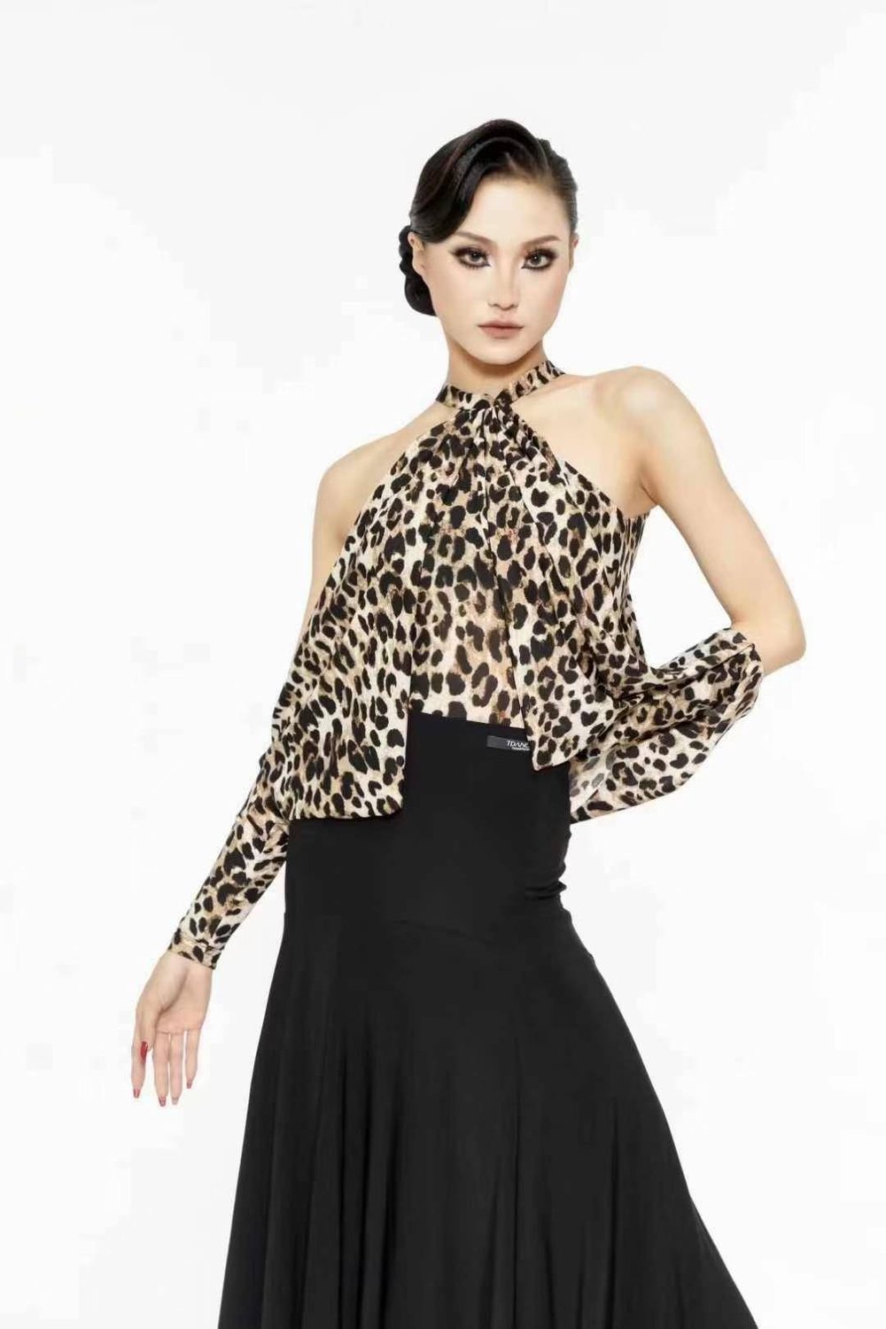 Unveil Elegance with Our Halter-Neck Lantern Sleeve Bodysuit